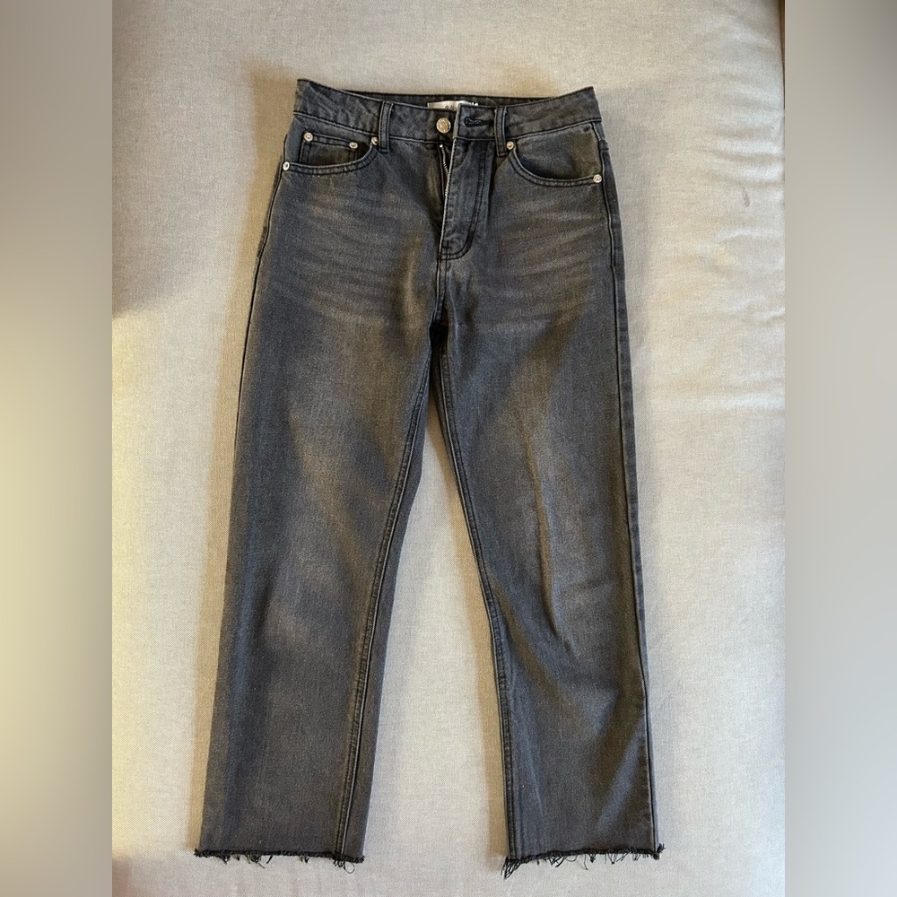 High Waisted Black Washed Cropped Jeans